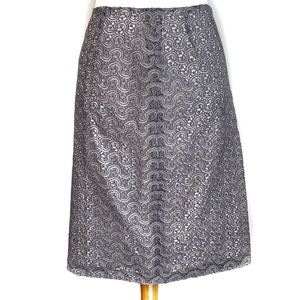 MaxMara Silver Gray Lace Pencil Skirt